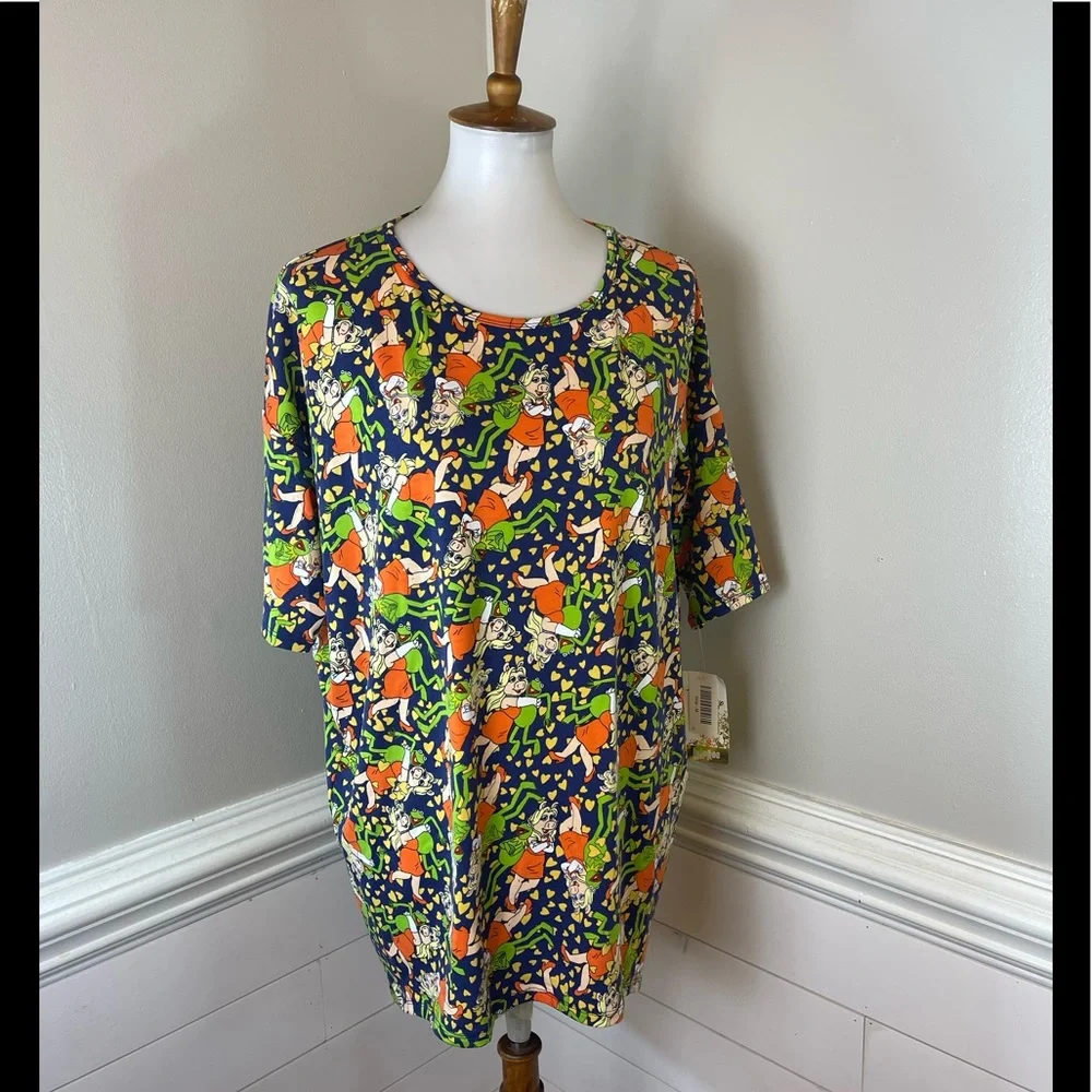 LuLaRoe Disney Miss Piggy, Kermit & Hearts Navy Irma Top M FREE SHIP - Picture 1 of 5